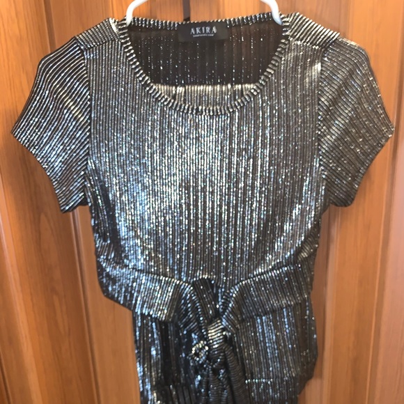 Akira Two piece silver pant set - Picture 4 of 7